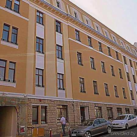 Apartment Hotel City Central *
