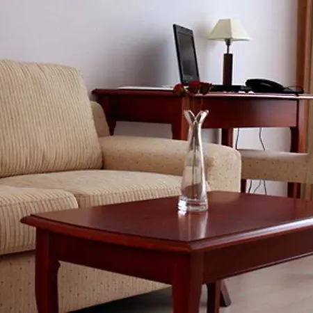 Hotel City Central *