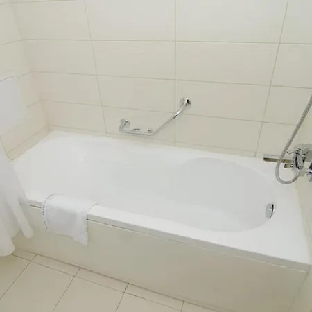 Hotel City Central *