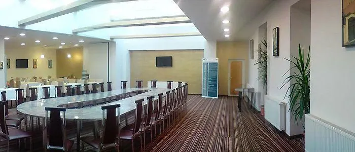 Apartament Hotel City Central